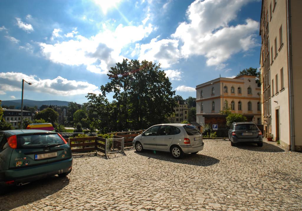 Jizera Apartments Jiraskova Jablonec nad Nisou Luaran gambar